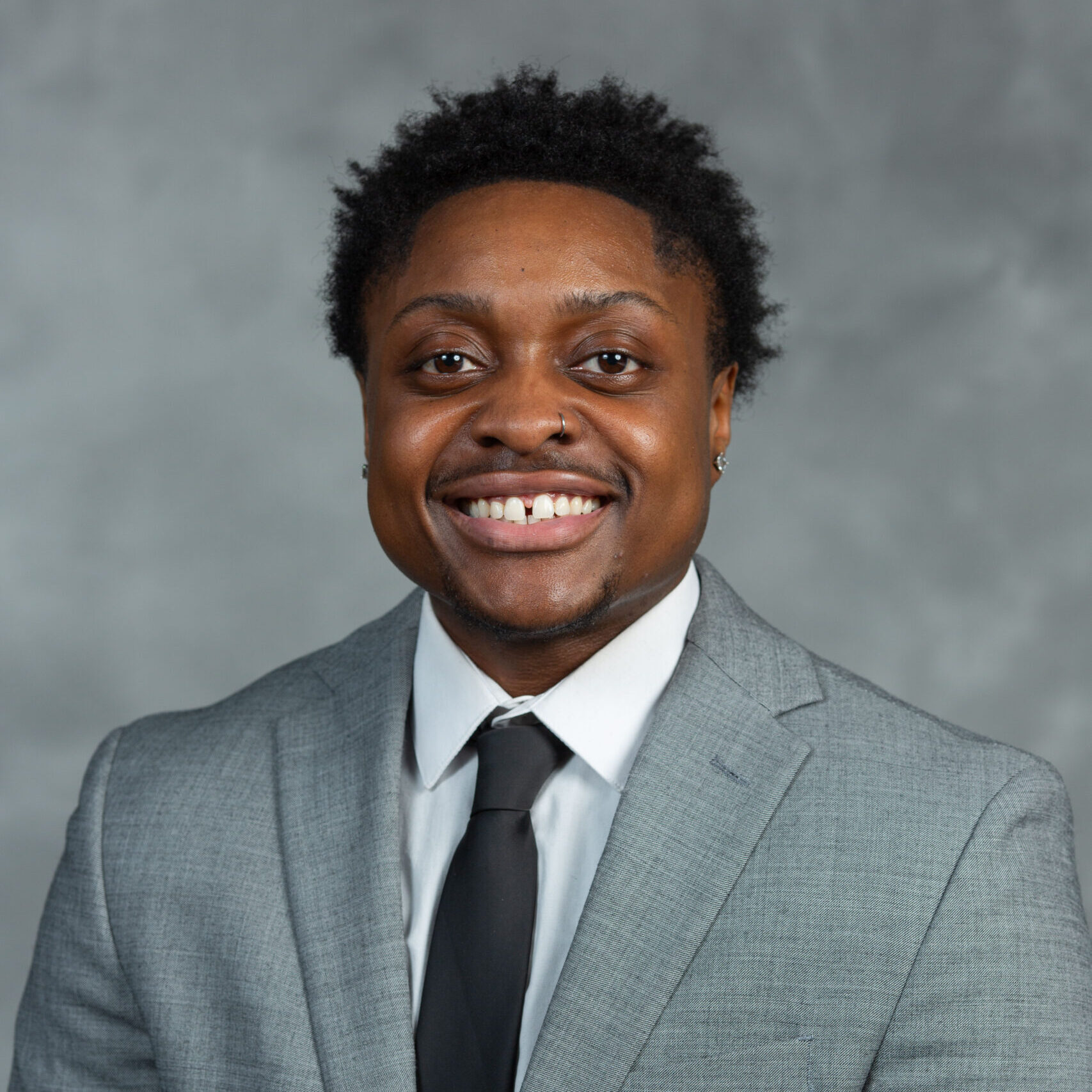 Ezekiel Hopkins ’26 honored with Tyler Lawrence Memorial Peacemaker Award 2026